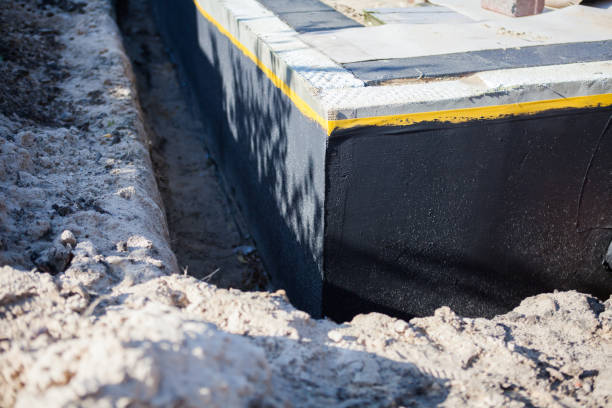 Professional Vapor Barrier Installation technician working in Oakland, PA